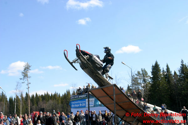 050423 Big Jump 2005 185