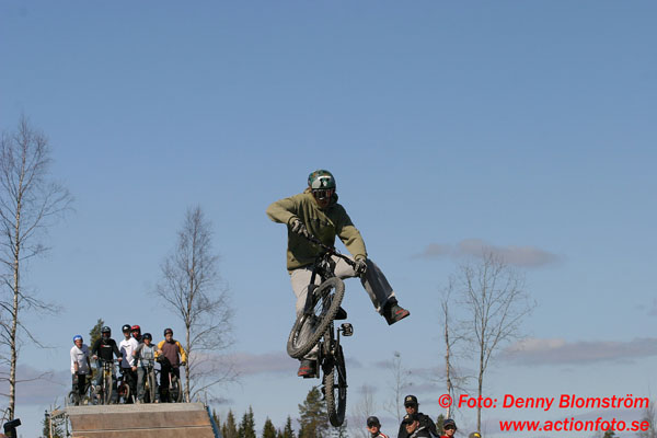 050423 Big Jump 2005 275