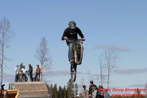 050423 Big Jump 2005 284