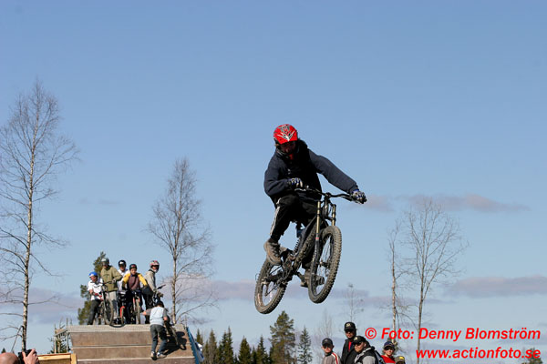 050423 Big Jump 2005 290