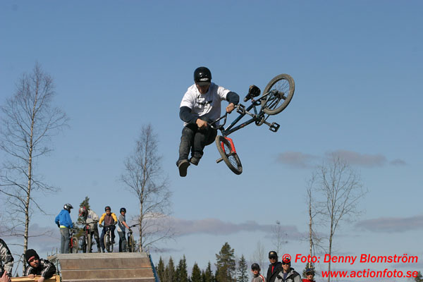 050423 Big Jump 2005 304