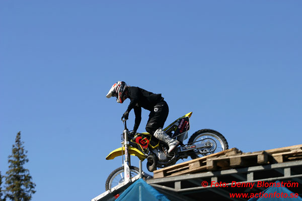 050423 Big Jump 2005 370