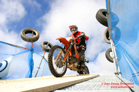060318 Enduro VM 475