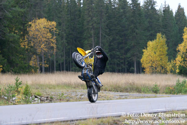 061015 Wheelie 102