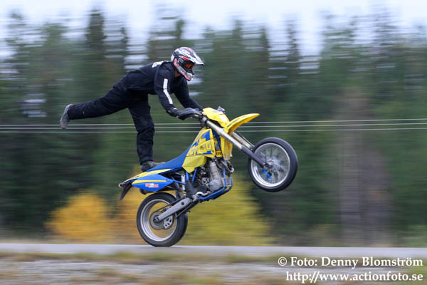 061015 Wheelie 246