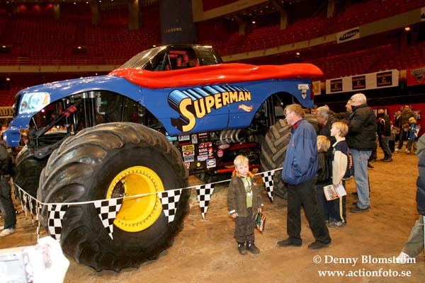 061110 Monster Jam 040