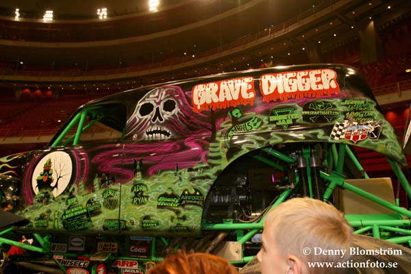 061110 Monster Jam 044