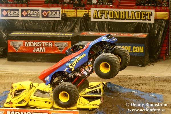 061110 Monster Jam 142
