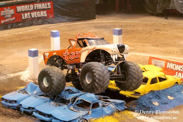 061110 Monster Jam 153