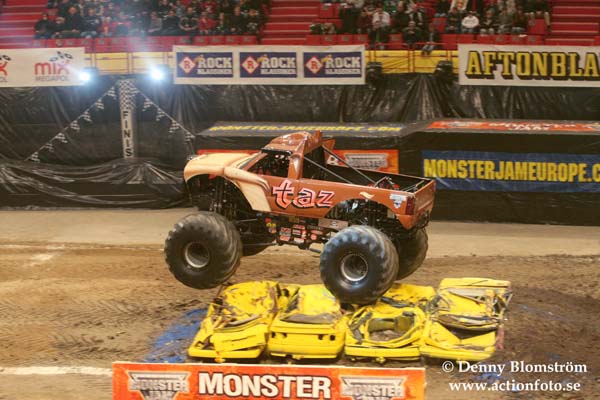 061110 Monster Jam 168