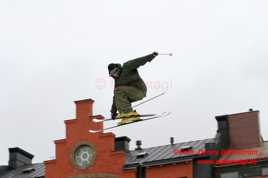 040423 Big Jump 175