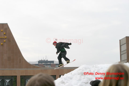 040423 Big Jump 235