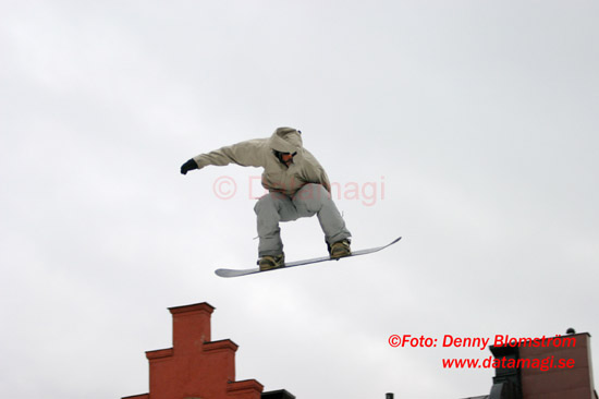 040423 Big Jump 303