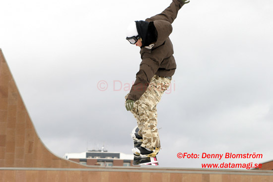 040424 Big Jump 041