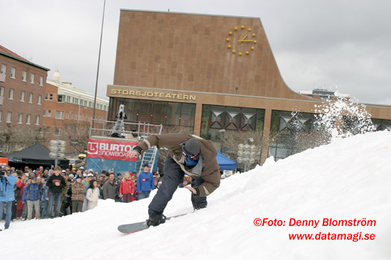 040424 Big Jump 114